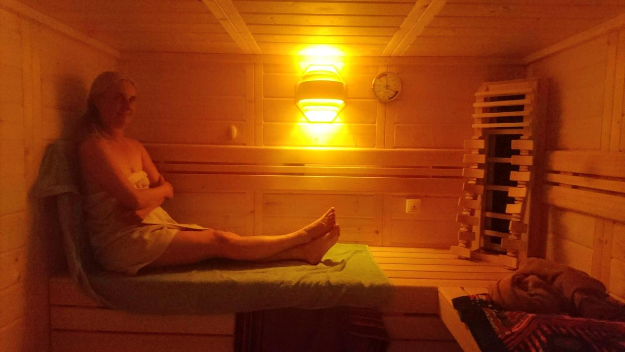 Gemuetliche Gaestezimmer In Einem Neu Sanierten Fachwerkhaus Заксенхайм Экстерьер фото